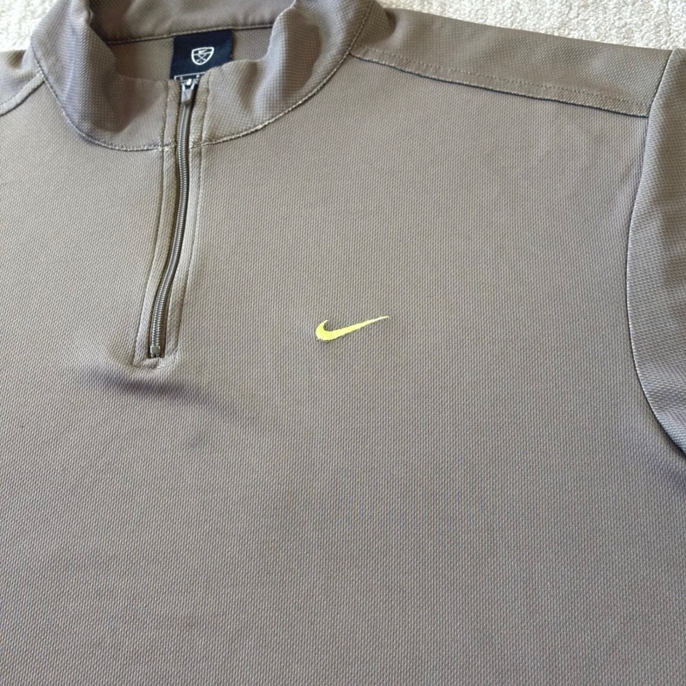 Nike Golf Shirt Mens SM Green Quarter Zip Short Sleeve Dri-FIT UV Pullover Golf